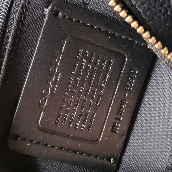 🍂💛💖🍁COACH Sutton cross-body handbag🍁💖💛🍂 - Picture 7 of 7